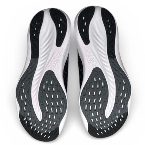 ASICS Gel-Nimbus 26 'Black Graphite Grey' Running Shoes - Picture 3 of 3